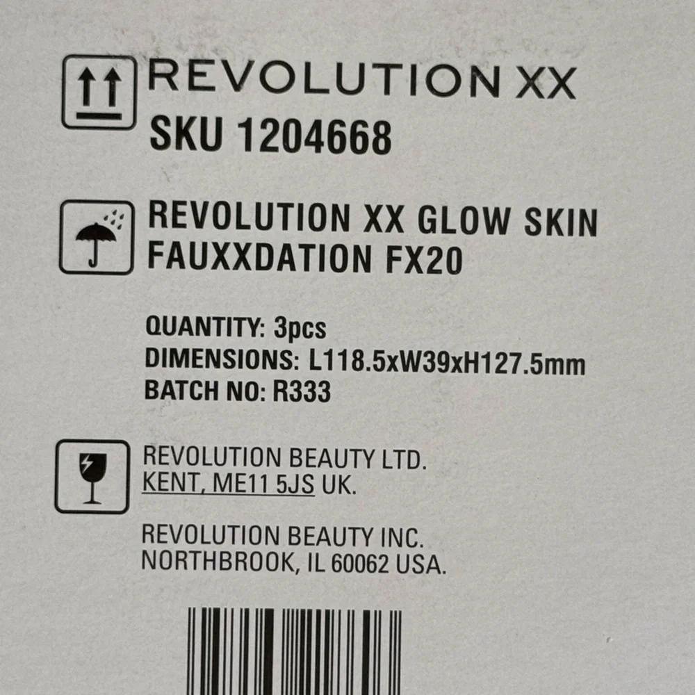 XX Revolution Glow Skin FauXXdation Foundation FX20